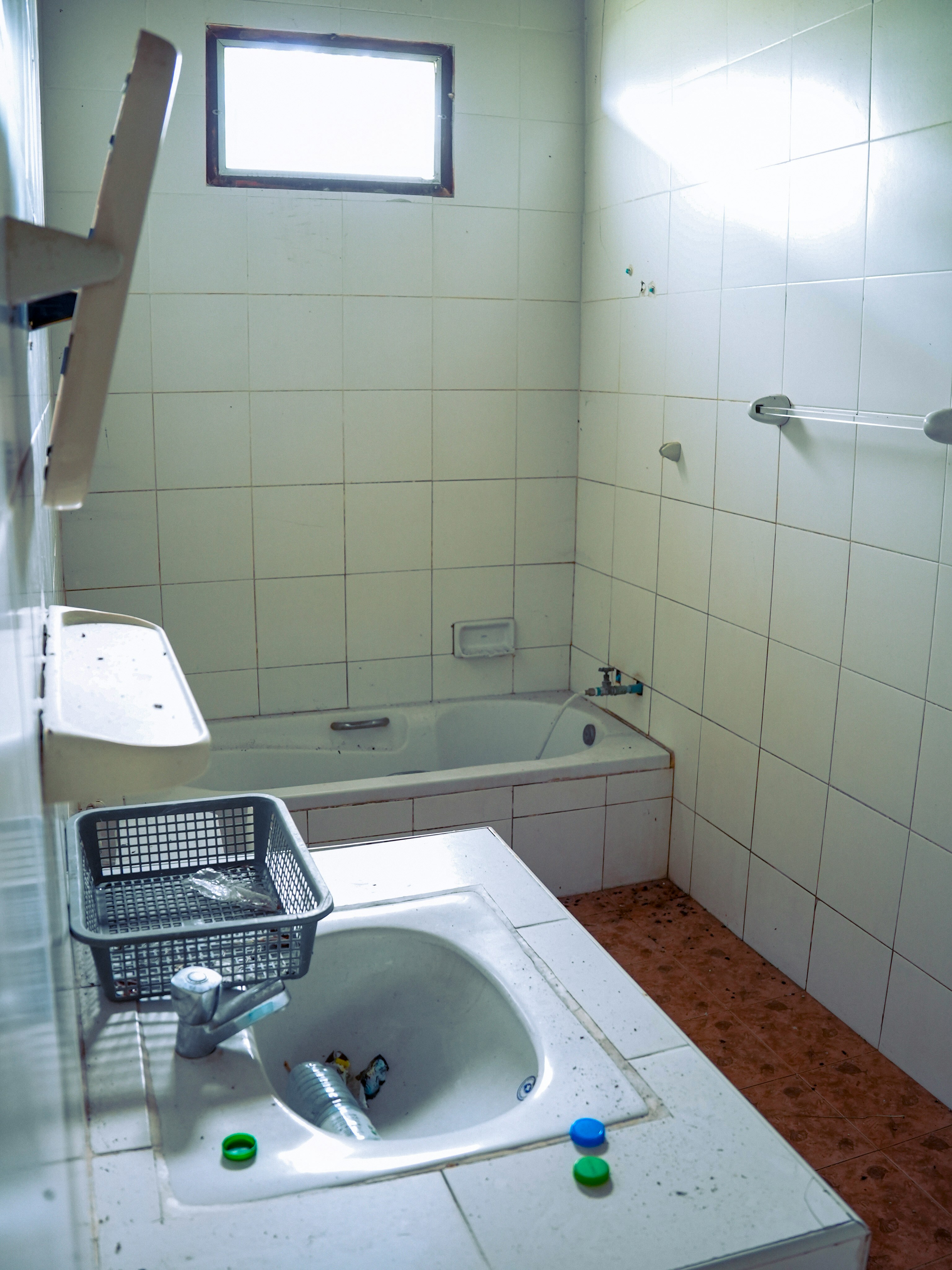 Badezimmer vor der Reinigung